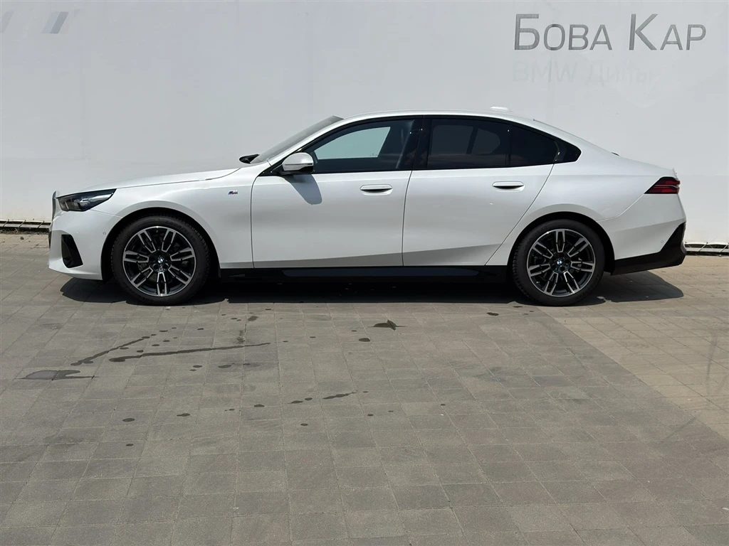 BMW 520 xDrive - изображение 3