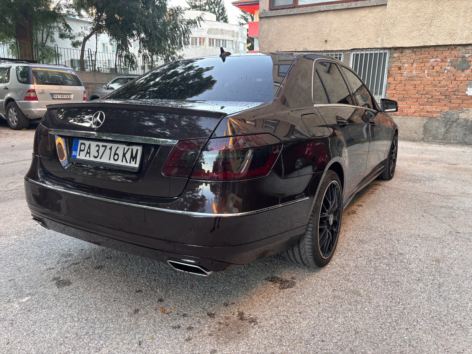 Mercedes-Benz E 350 4Matic  - изображение 2