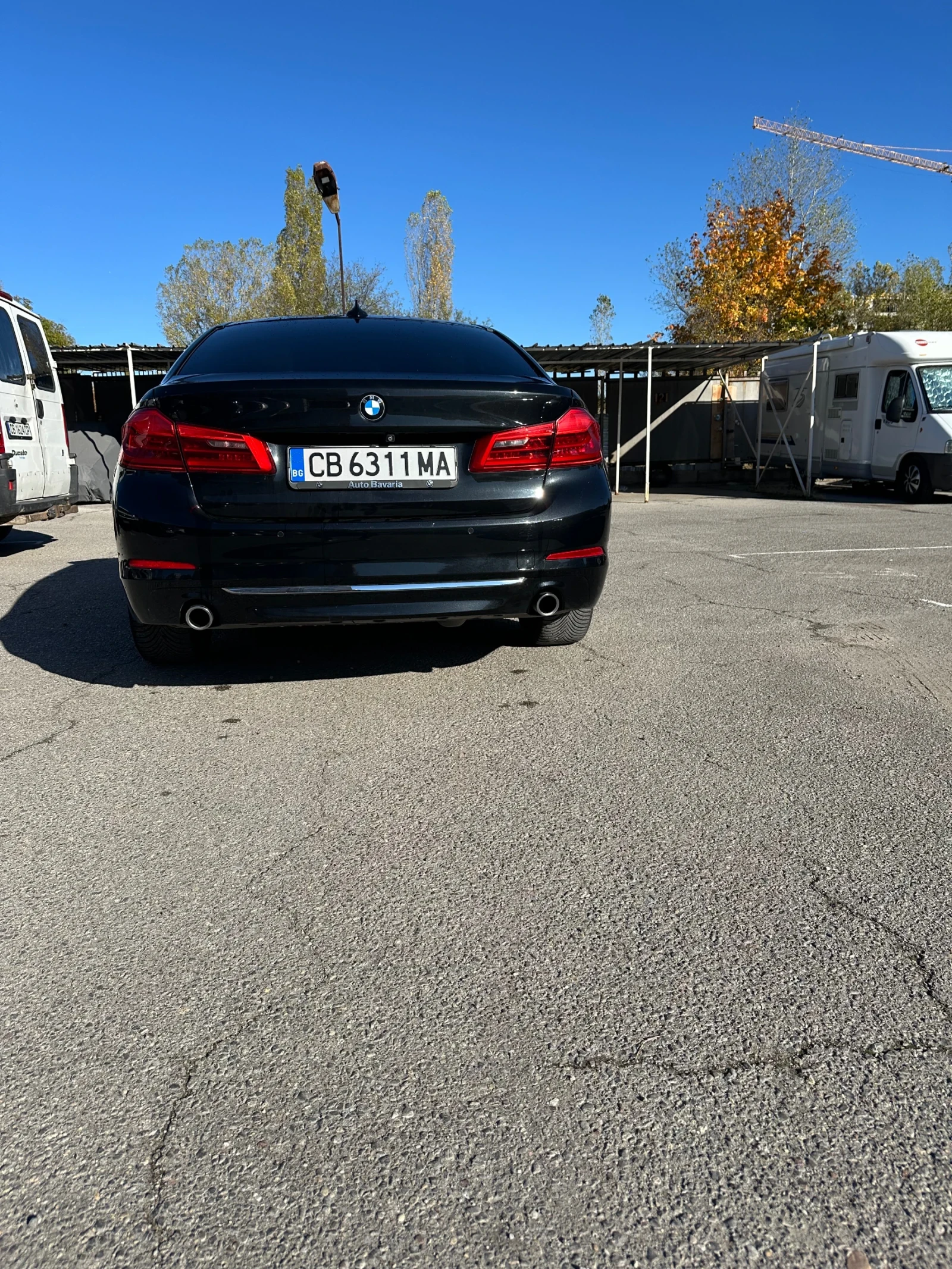 BMW 520 520d xDrive - изображение 4