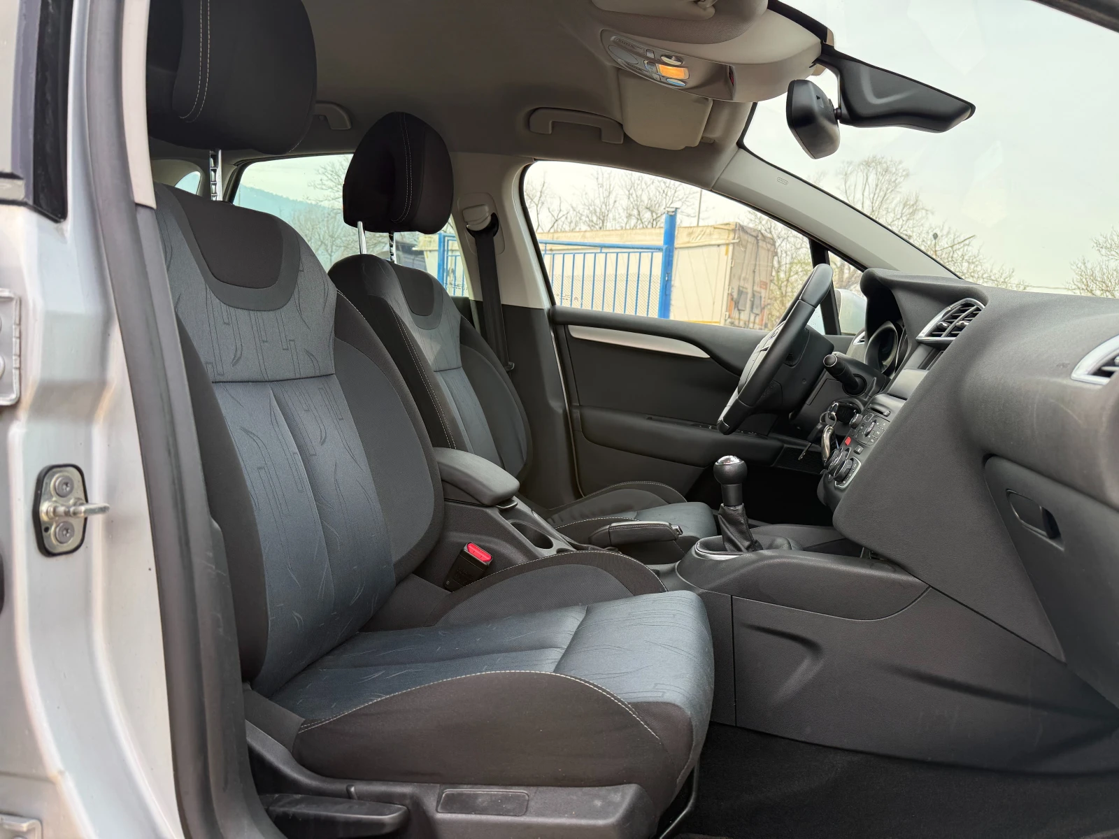 Citroen C4 1.6i-�����������-�� �����-�������� | Mobile.bg � ����������� 15