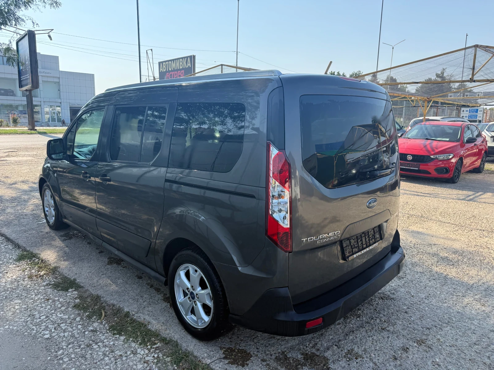 Ford Connect Макси, снимка 6 - Автомобили и джипове - 53193981
