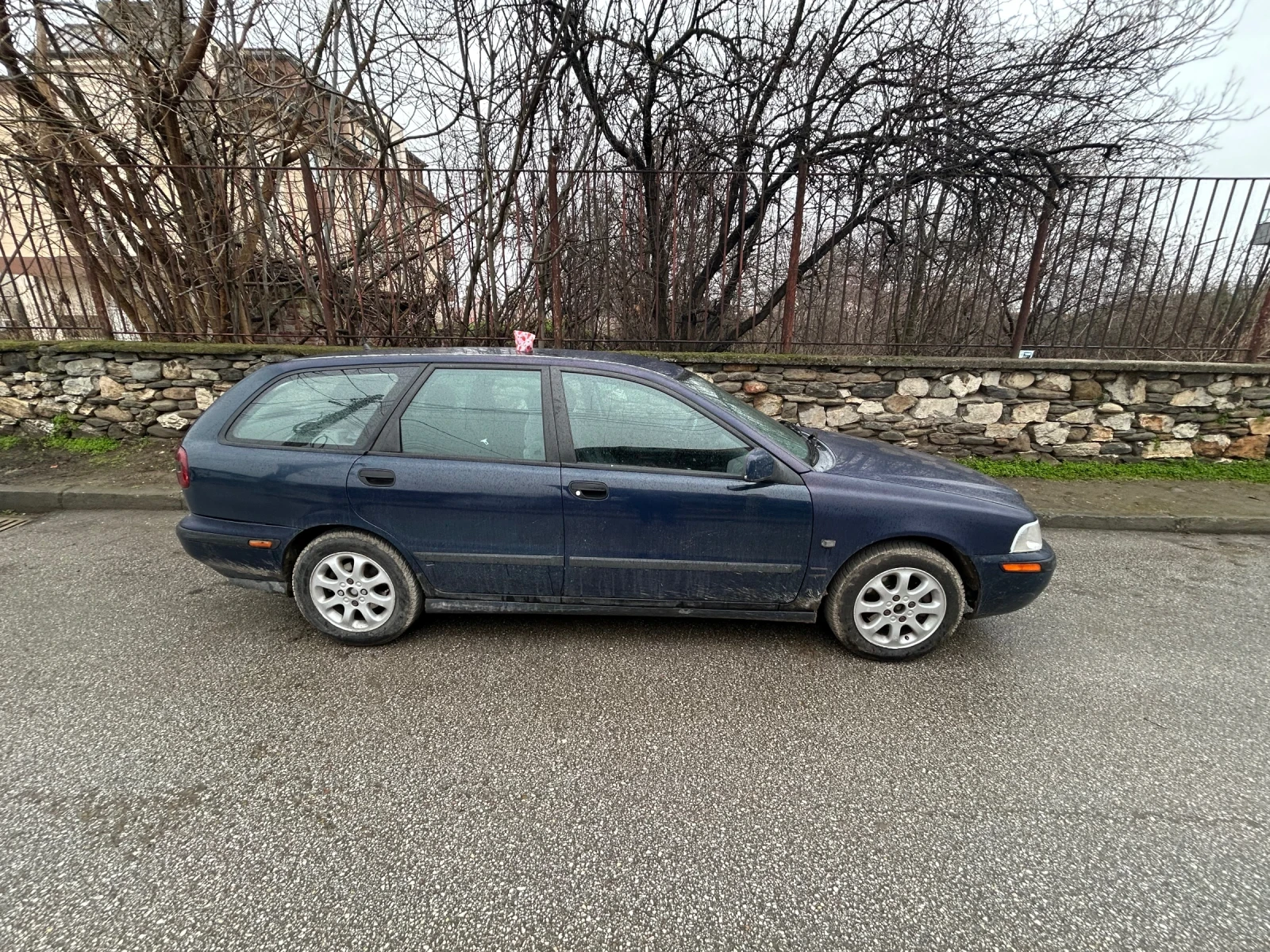 Volvo S40  - изображение 4