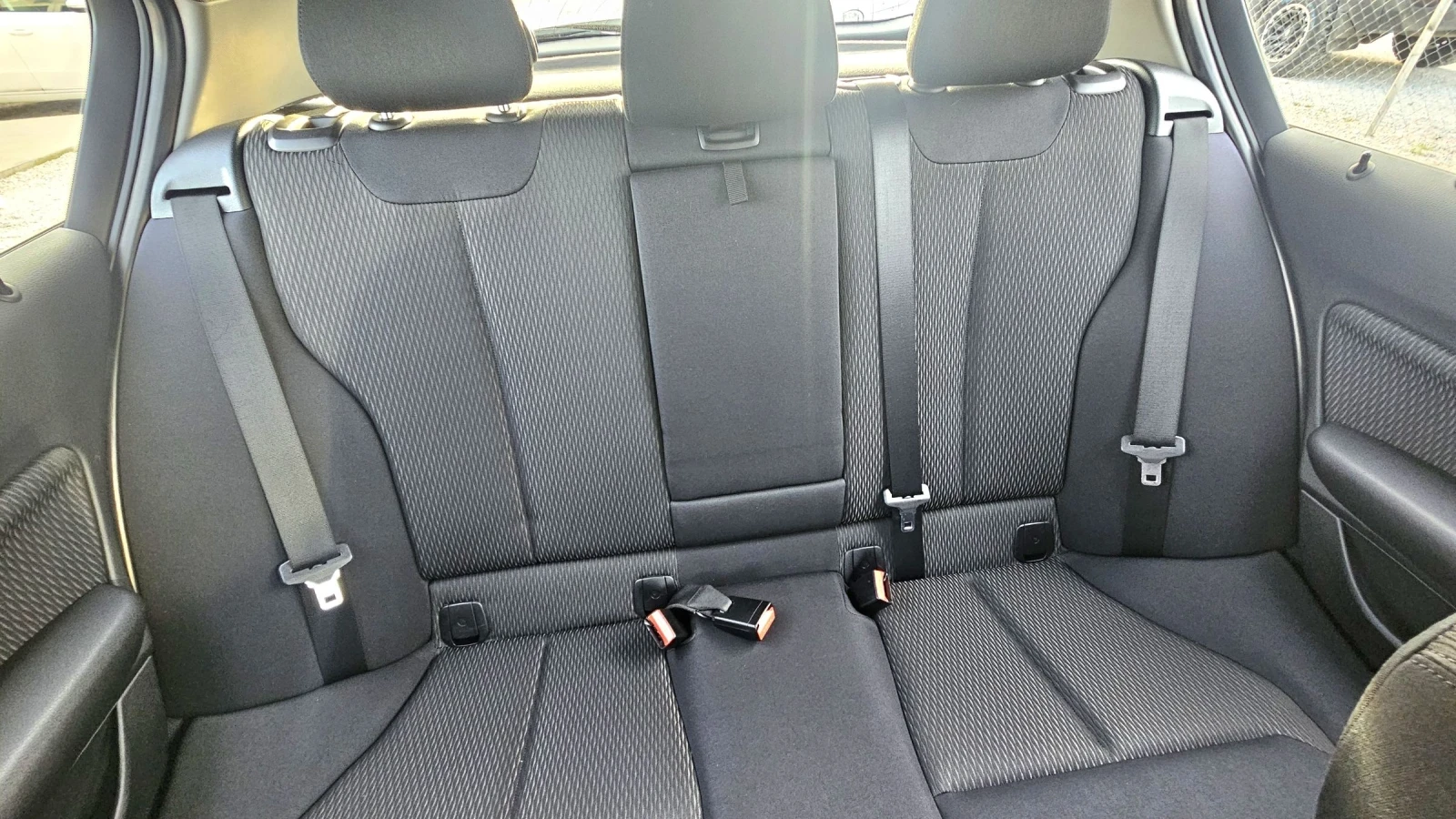 BMW 116 2.0D.2012�.���.��������� | Mobile.bg � ����������� 12