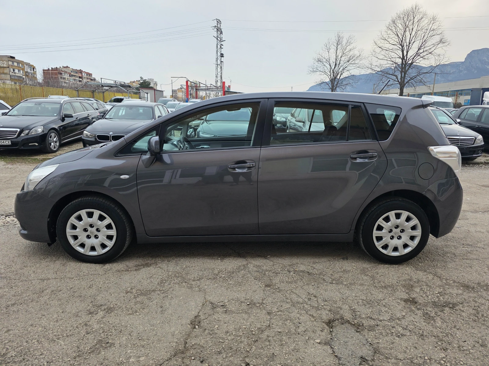 Toyota Verso 2.0 D4D TOP - изображение 8