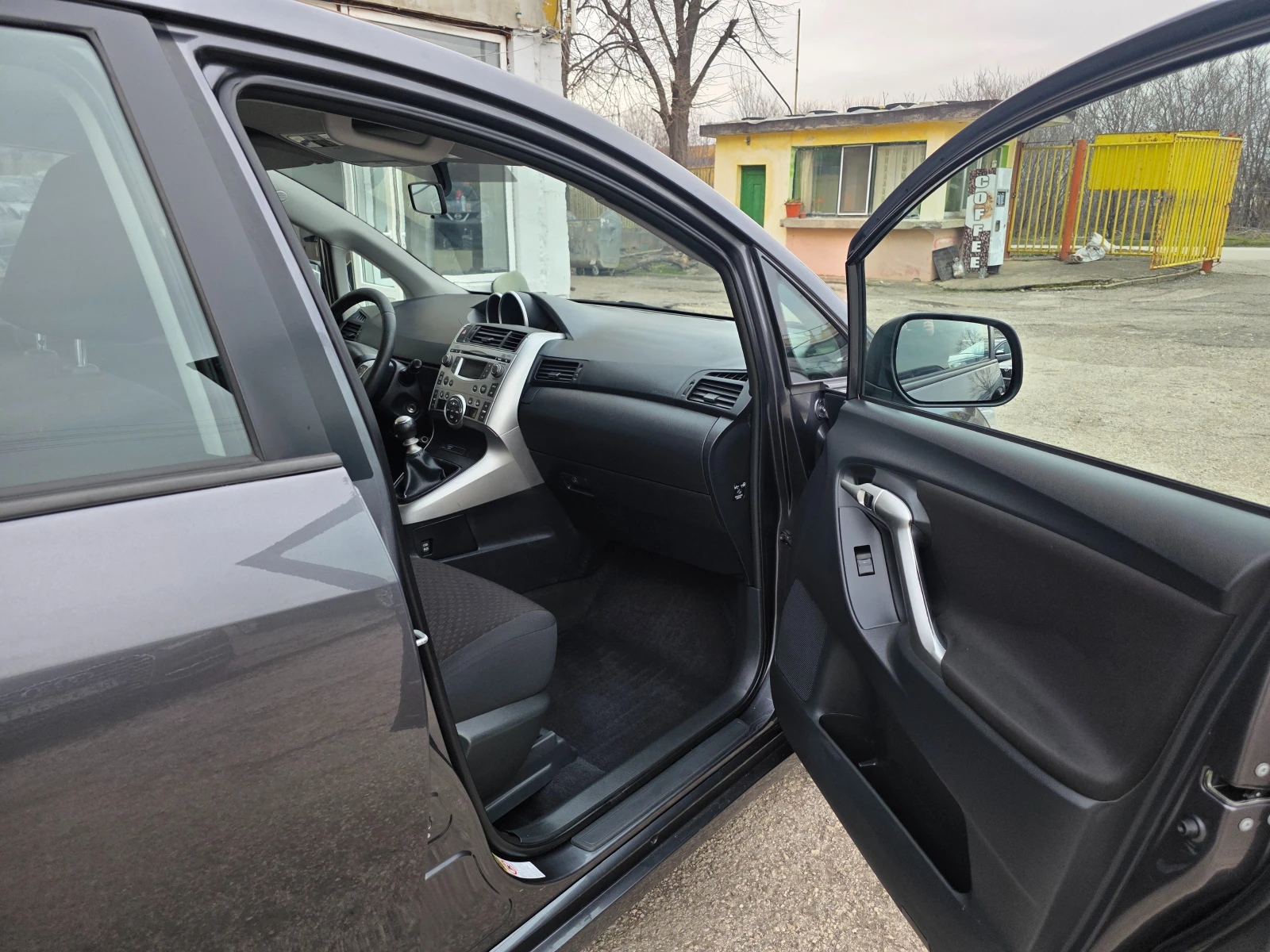 Toyota Verso 2.0 D4D TOP | Mobile.bg � ����������� 13