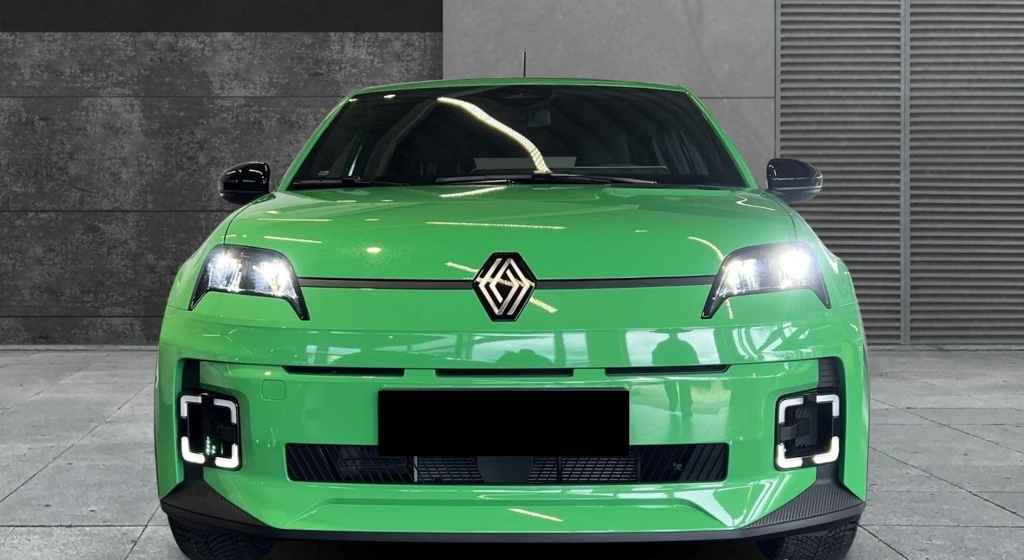 Renault 5 EVOLUTION* LED* CARPLAY* , снимка 2 - Автомобили и джипове - 53824294