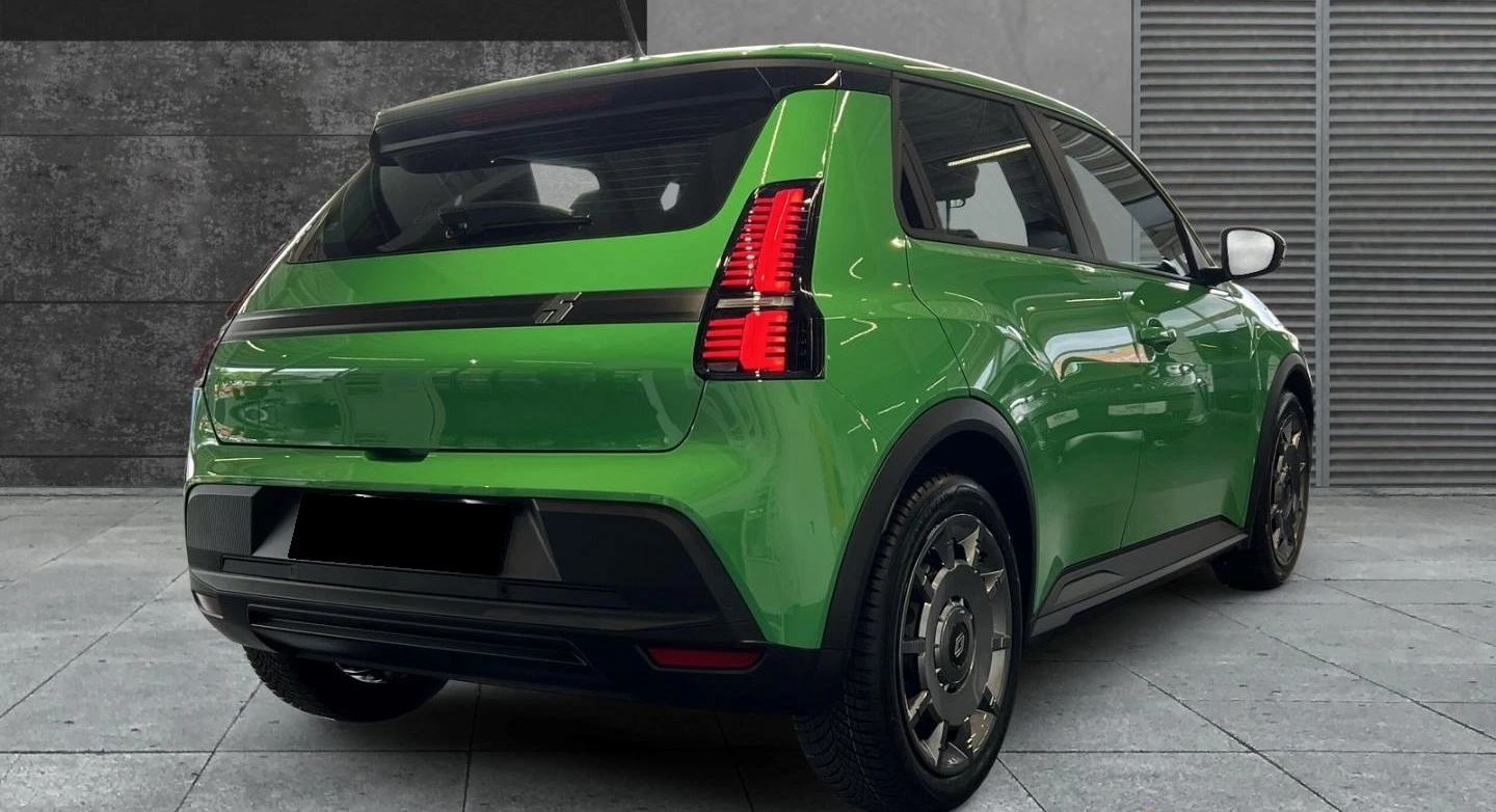 Renault 5 EVOLUTION* LED* CARPLAY* , снимка 4 - Автомобили и джипове - 53824294