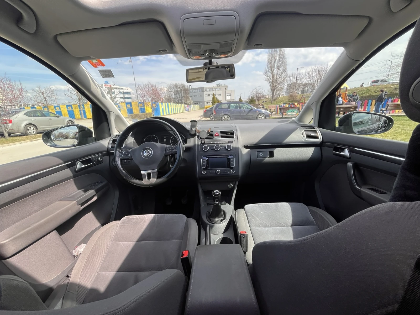 VW Touran 2.0TDI Panorama 7mes, снимка 6 - Автомобили и джипове - 53986975