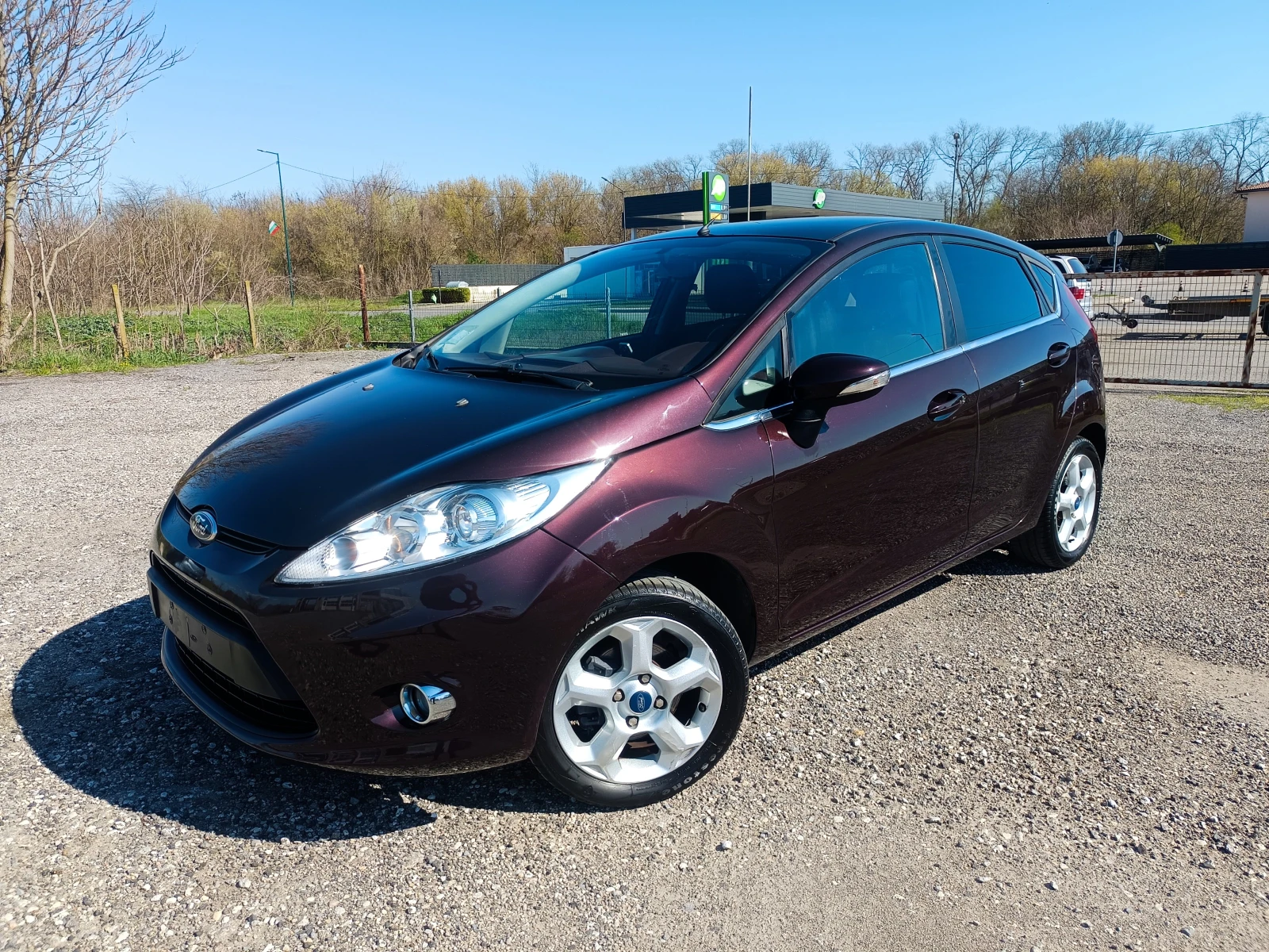 Ford Fiesta 1.4 , снимка 5 - Автомобили и джипове - 54114662