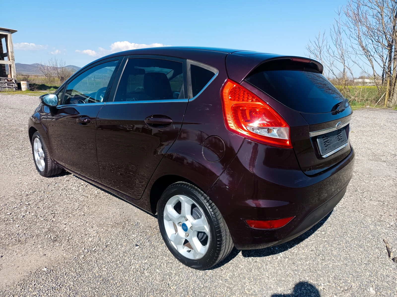 Ford Fiesta 1.4 , снимка 7 - Автомобили и джипове - 54114662