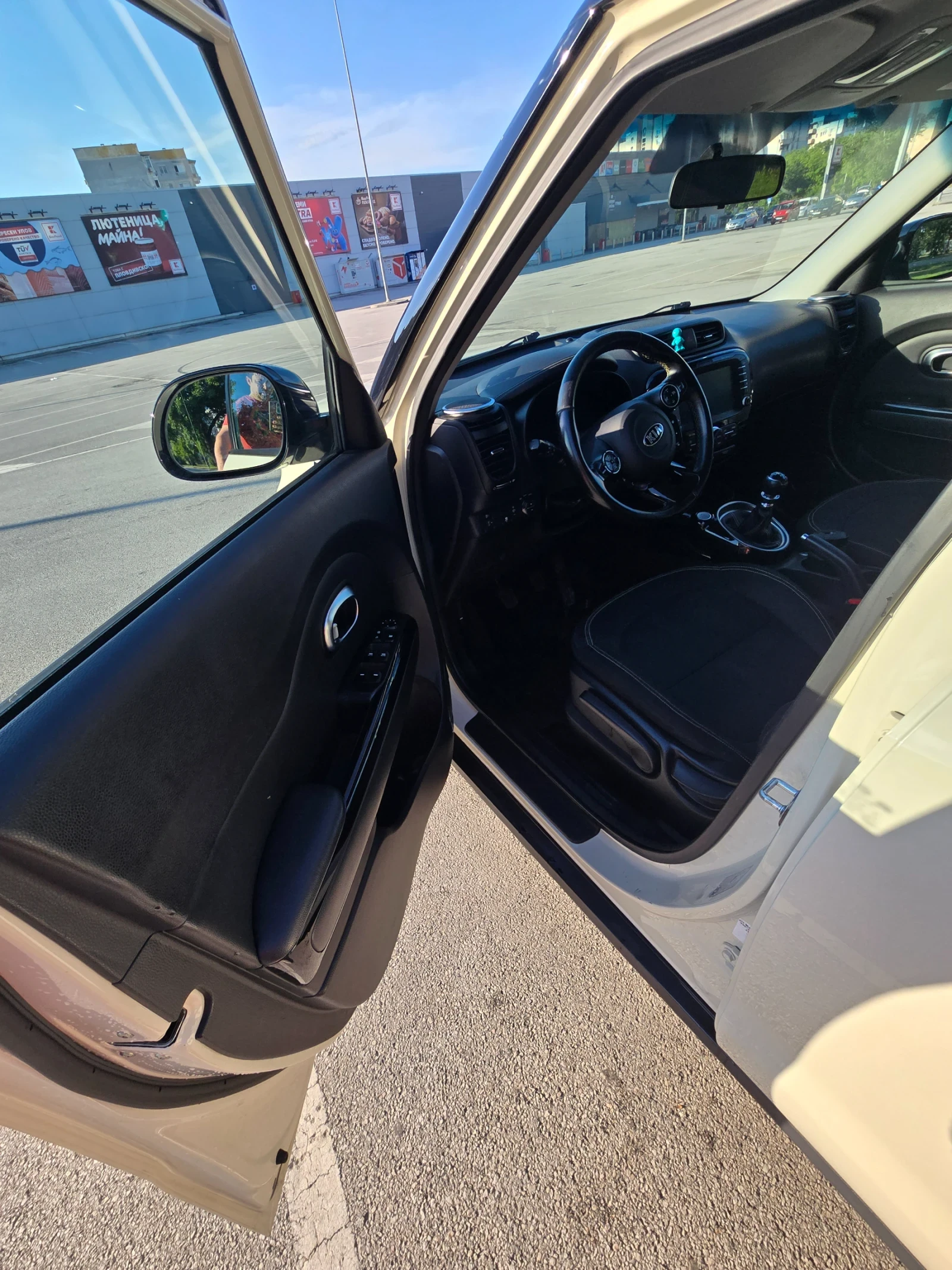 Kia Soul, снимка 8 - Автомобили и джипове - 54672427