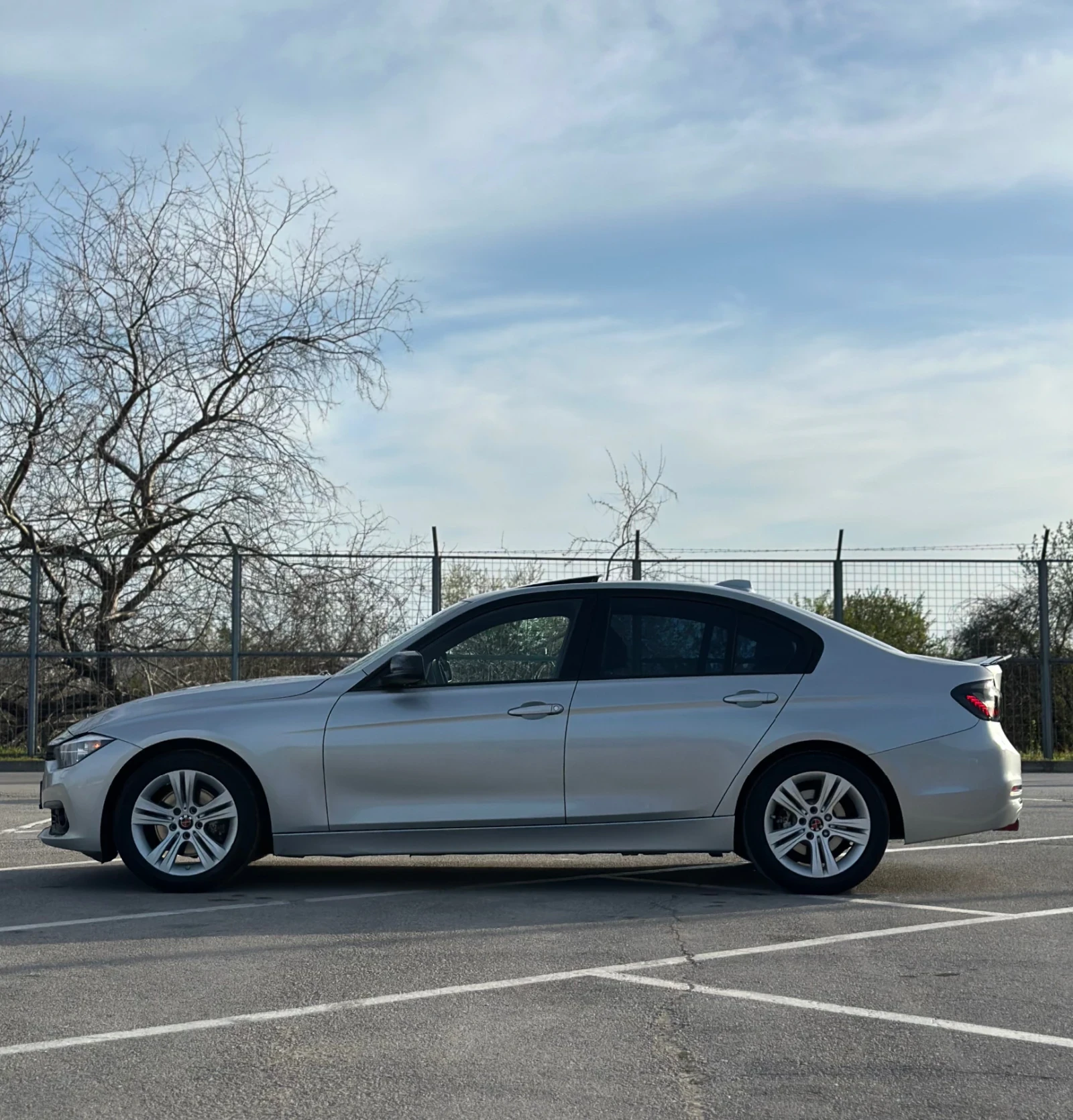 BMW 328 BMW F30 328i 2016 LCI / Facelift, снимка 4 - Автомобили и джипове - 54230988