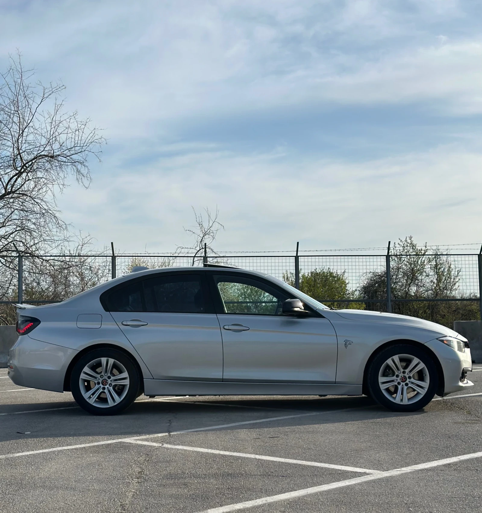 BMW 328 BMW F30 328i 2016 LCI / Facelift, снимка 2 - Автомобили и джипове - 54230988