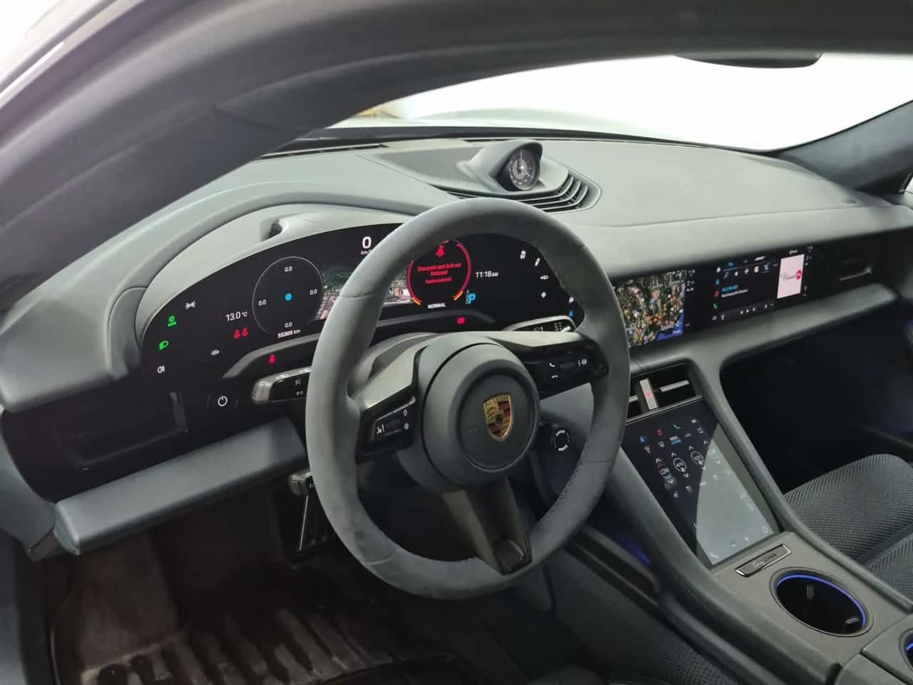 Porsche Taycan TURBO| PANORAMA| ОБДУХВАНЕ| ПАМЕТ| 2 КЛЮЧА, снимка 10 - Автомобили и джипове - 54296986