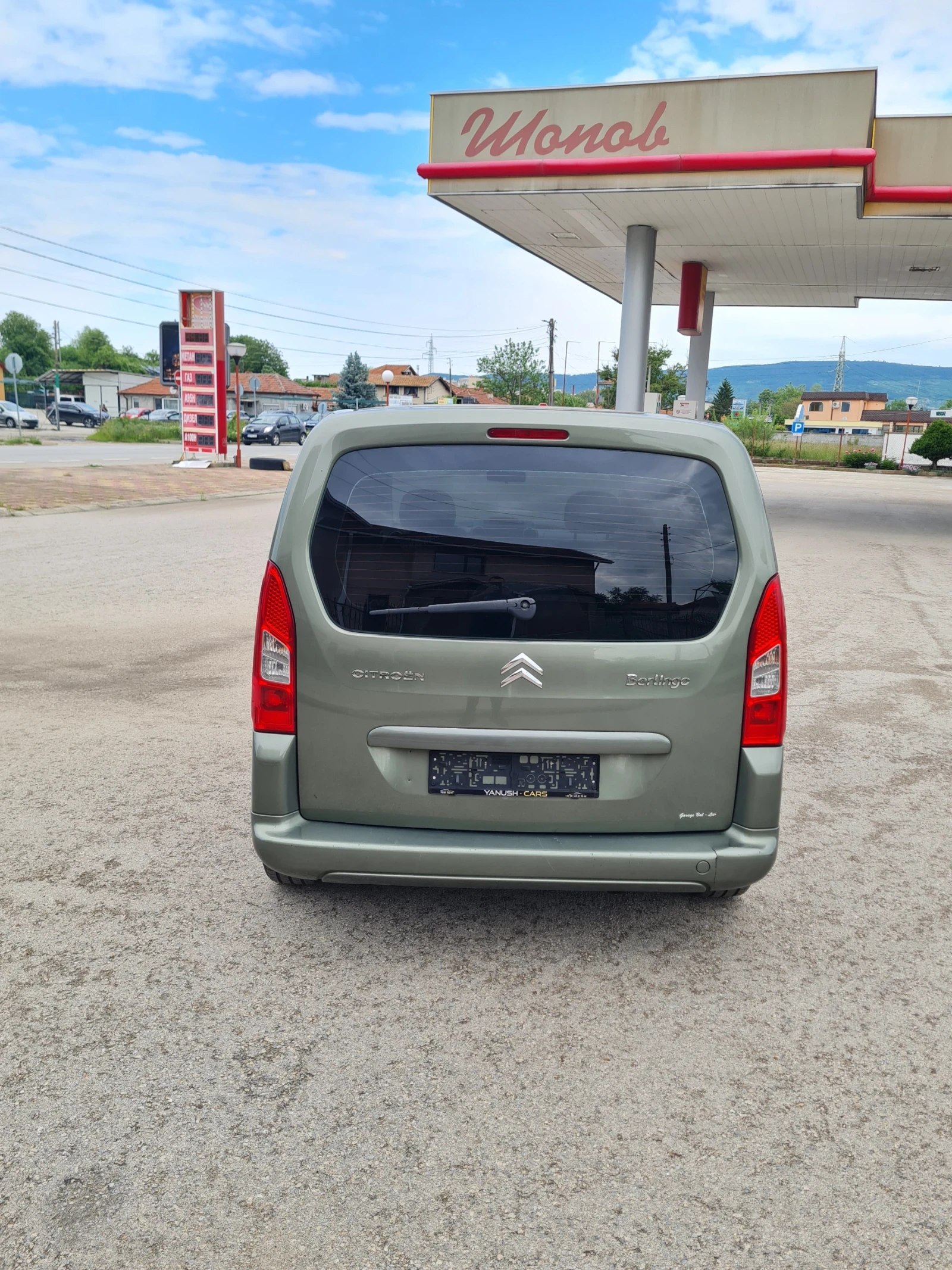 Citroen Berlingo 1.6 HDI 90к.с., снимка 2 - Автомобили и джипове - 54637626
