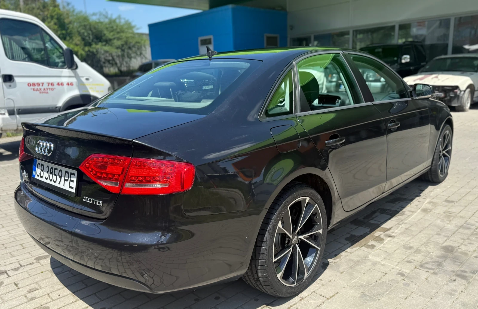 Audi A4, снимка 5 - Автомобили и джипове - 54701676