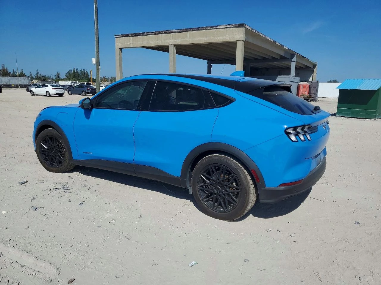 Ford Mustang Mach-E Select, снимка 2 - Автомобили и джипове - 54705895