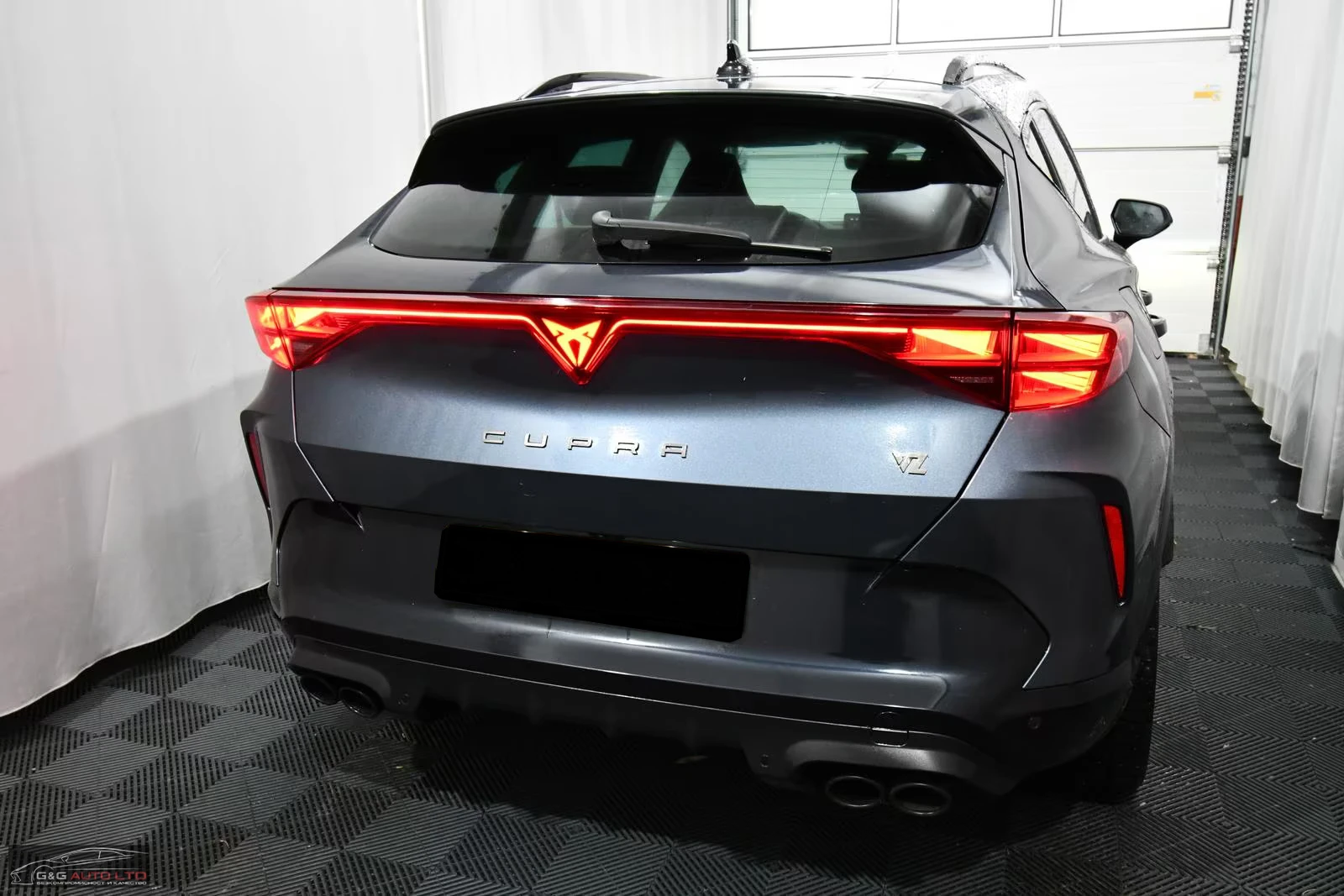 Cupra Formentor VZ/333HP/4X4/ACC/DCC/CAM/NAVI/243h, снимка 3 - Автомобили и джипове - 54714063