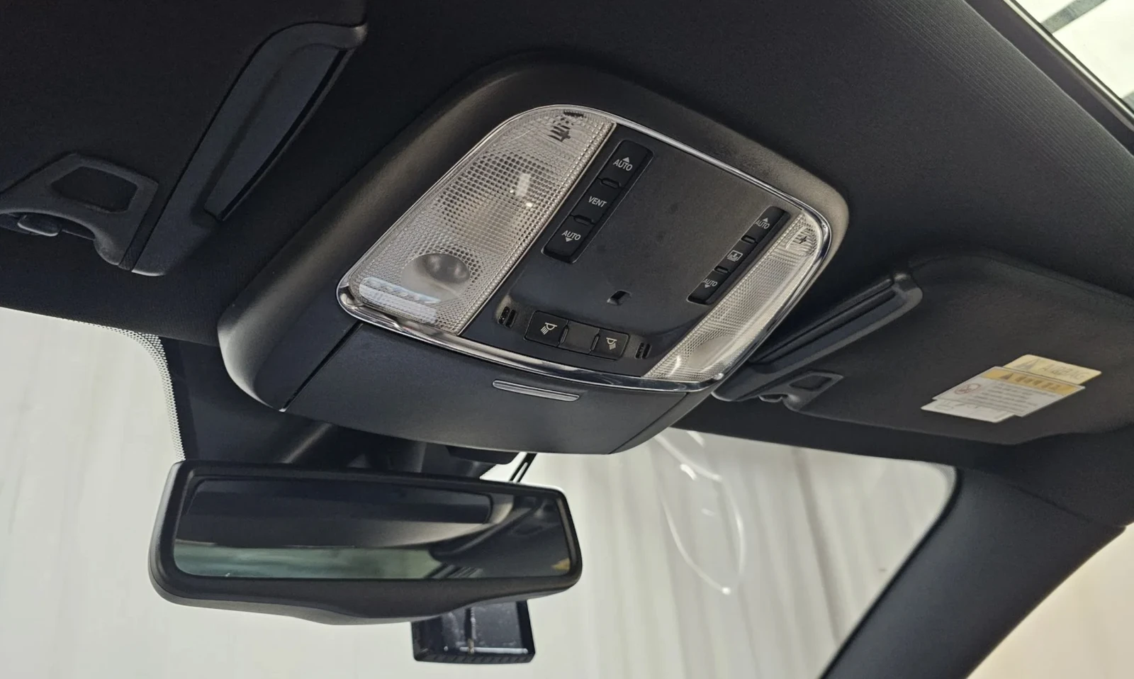 Chrysler 300c 3.6 V6/���������/����/ 64 934 km! | Mobile.bg � ����������� 14