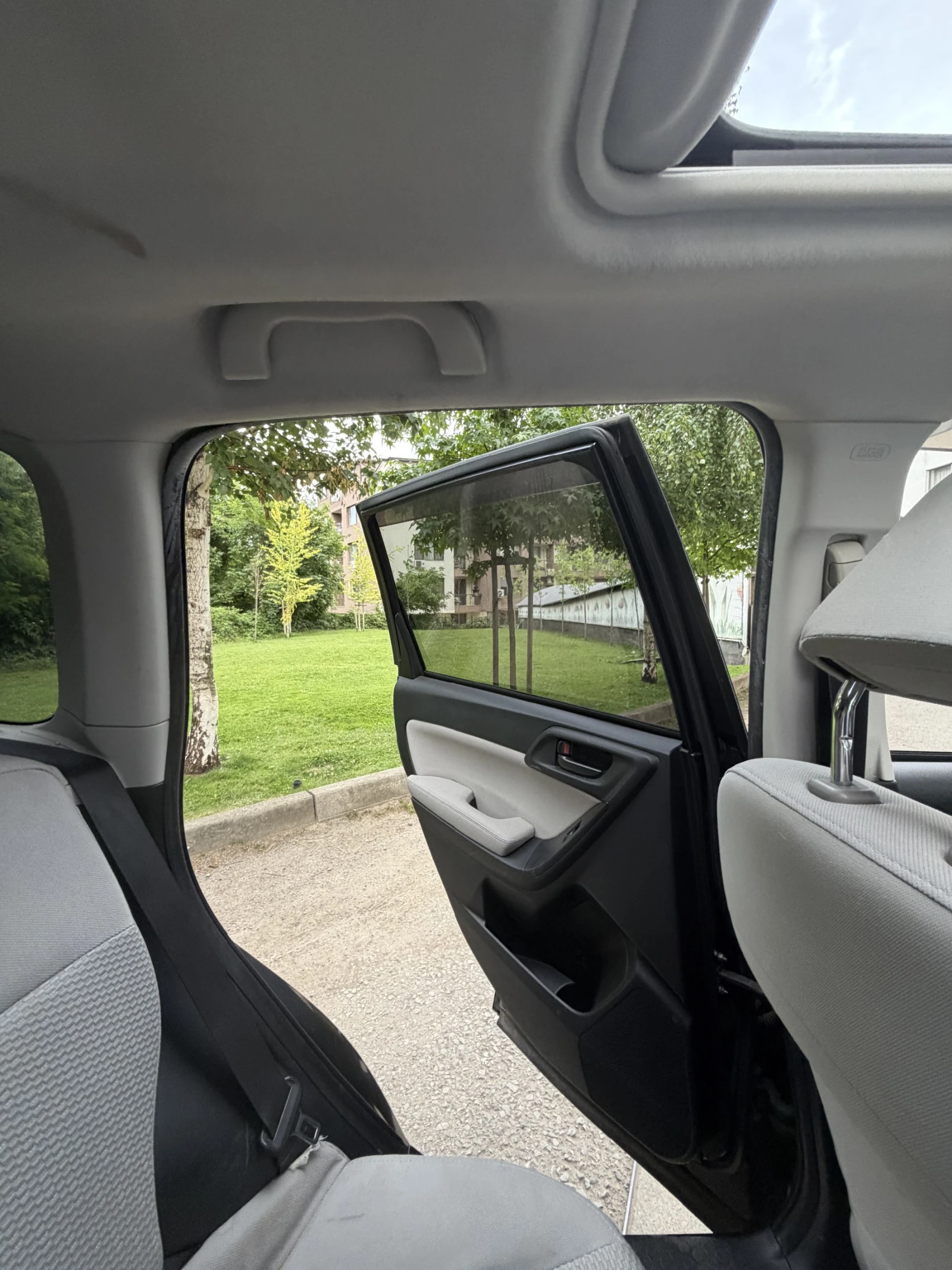 Subaru Forester 2.5I Premium GAS, снимка 14 - Автомобили и джипове - 55323328