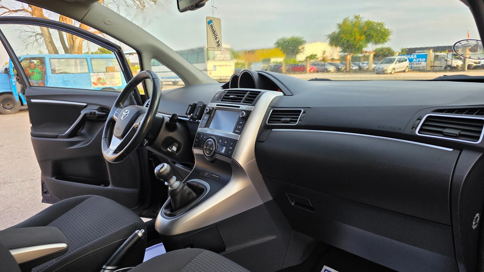 Toyota Verso 1.6d/111hp/7m-УНИКАТ, снимка 14 - Автомобили и джипове - 55711314