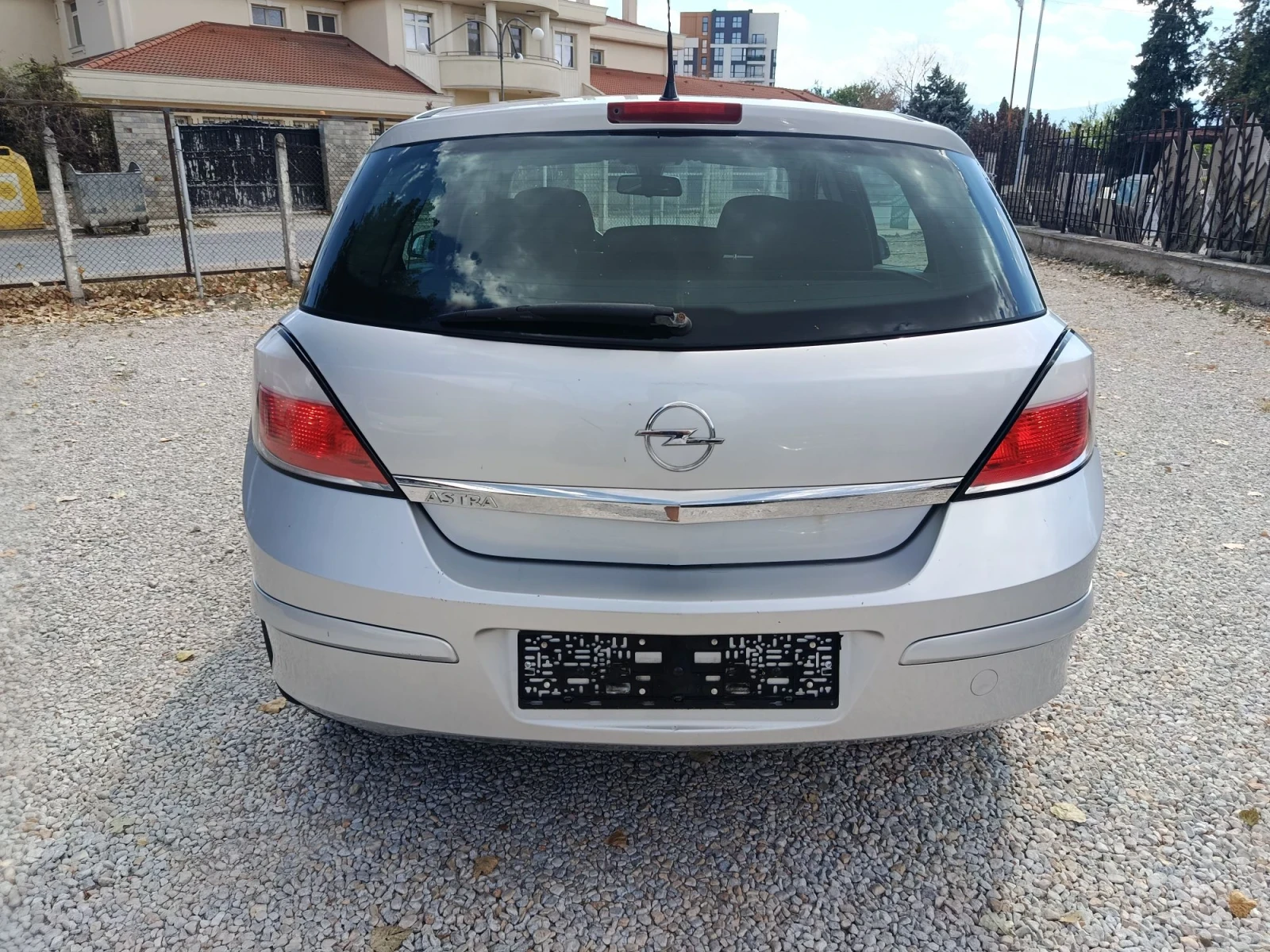 Opel Astra 1.4 бензин 90 к., снимка 4 - Автомобили и джипове - 55835558