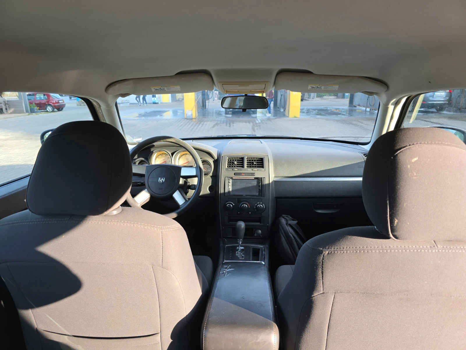 Dodge Charger SE 2.7, снимка 9 - Автомобили и джипове - 56346097