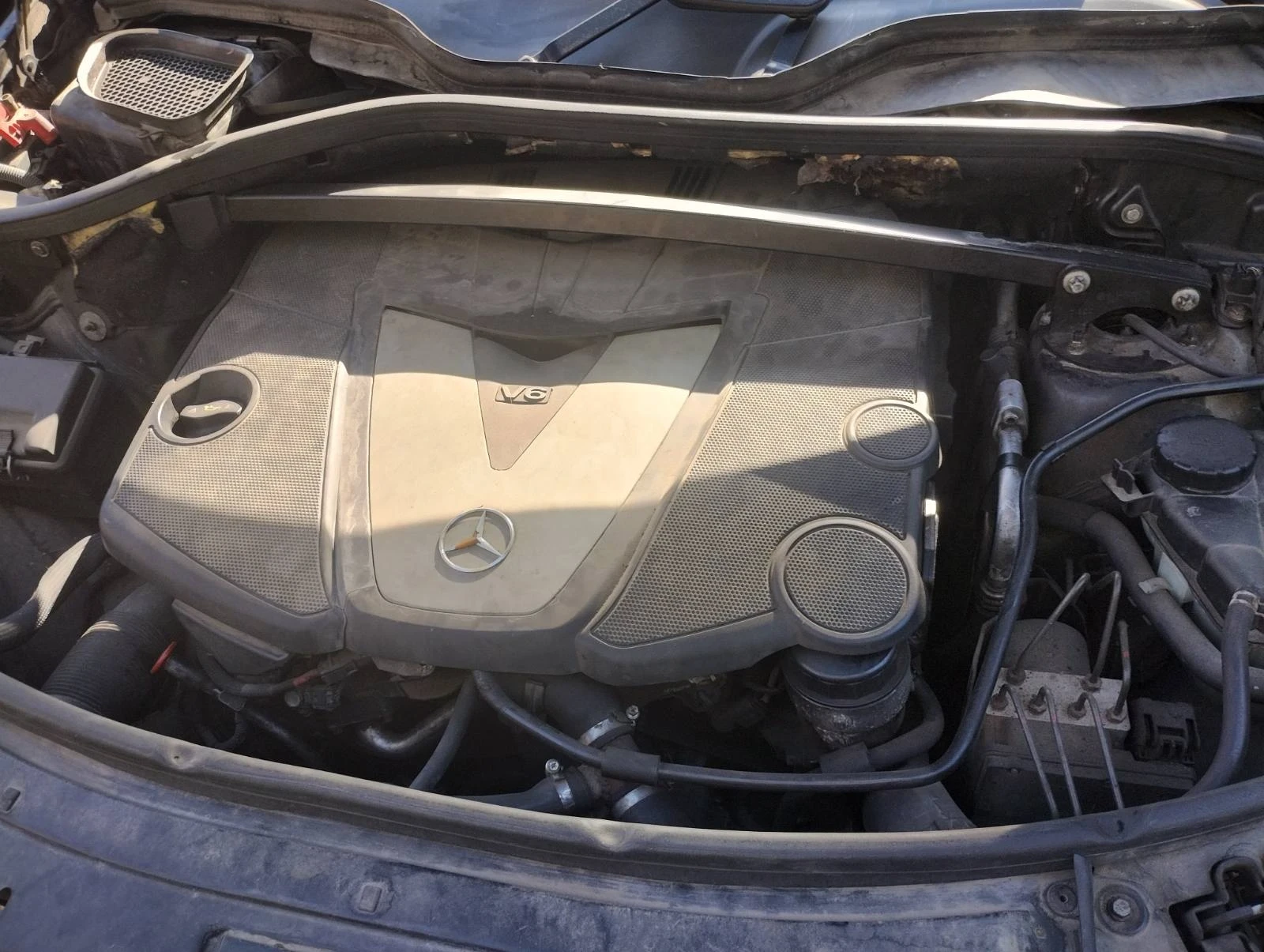 Mercedes-Benz CL 320, снимка 4 - Автомобили и джипове - 56599418