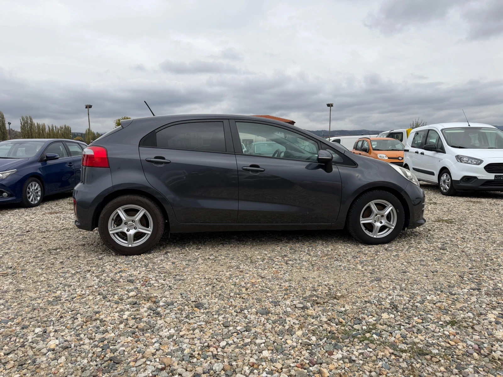 Kia Rio | Mobile.bg � ����������� 4