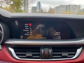 Alfa Romeo Stelvio 2.0T/124km/FIRST EDITION/ПАНОРАМА, КАТО НОВА, снимка 12