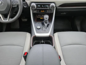 Toyota Rav4  2.5i 4x4 LIMITED KEYLESS 360, снимка 13