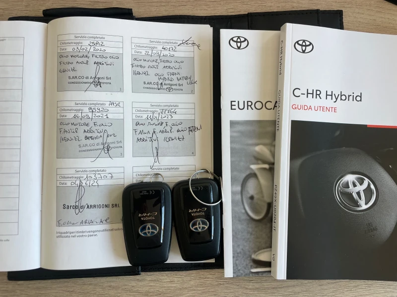 Toyota C-HR 1.8 HYBRID LOUNGE= EURO6B/104.00km/ГАРАНЦИОННА!, снимка 17 - Автомобили и джипове - 47640063