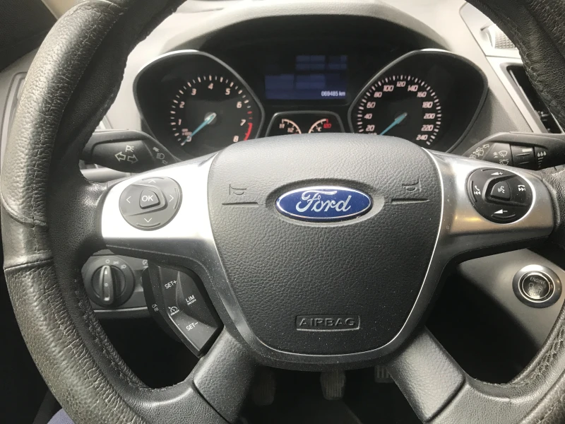 Ford Kuga, снимка 7 - Автомобили и джипове - 48223525