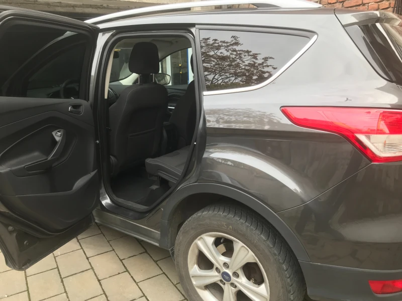 Ford Kuga, снимка 10 - Автомобили и джипове - 48223525