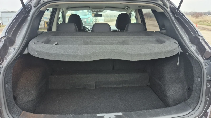 Nissan Qashqai 1.6 DCI * 145 000 km * Автомат* Отличен, снимка 14 - Автомобили и джипове - 52310539