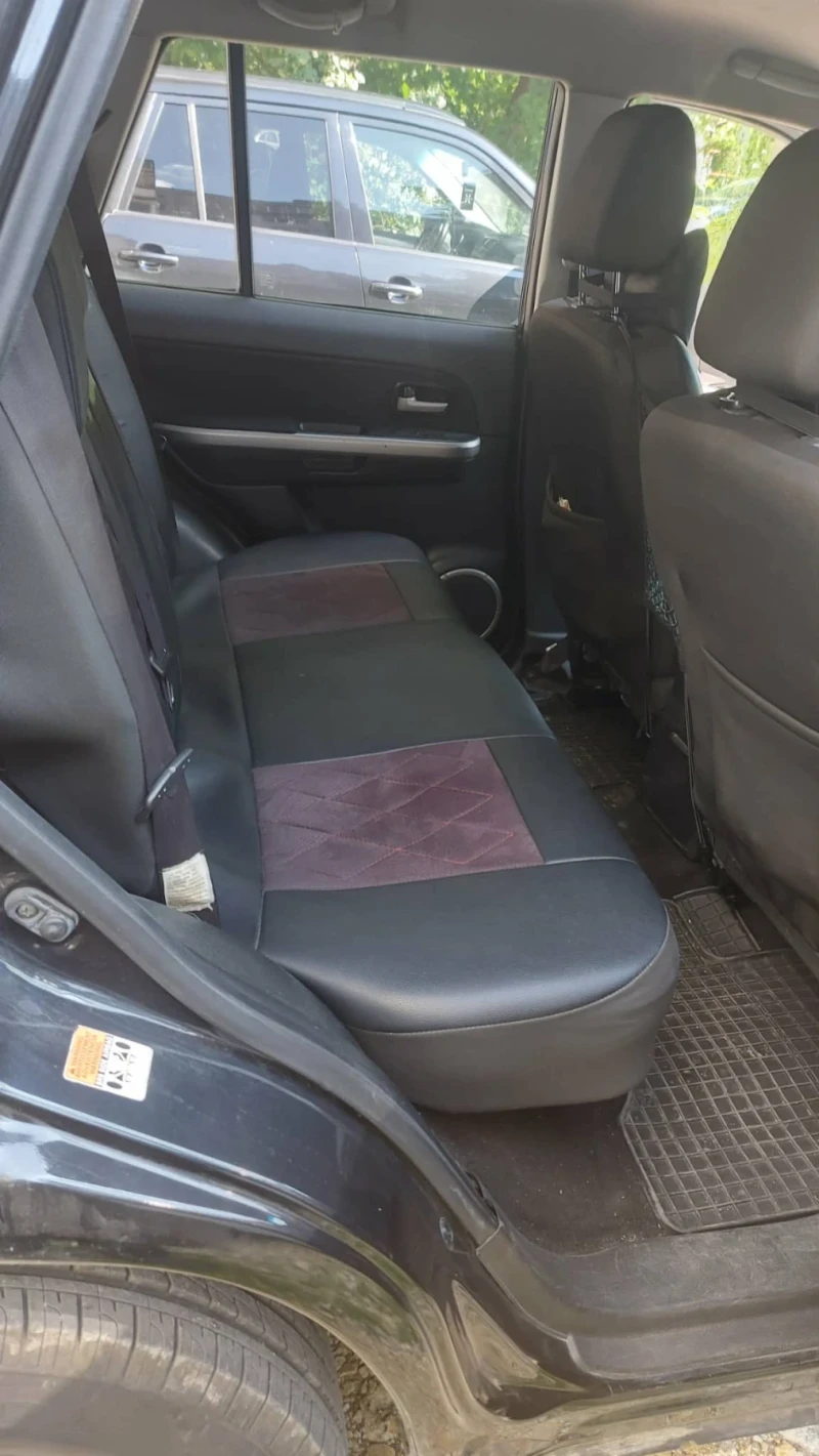 Suzuki Grand vitara, снимка 4 - Автомобили и джипове - 52577351