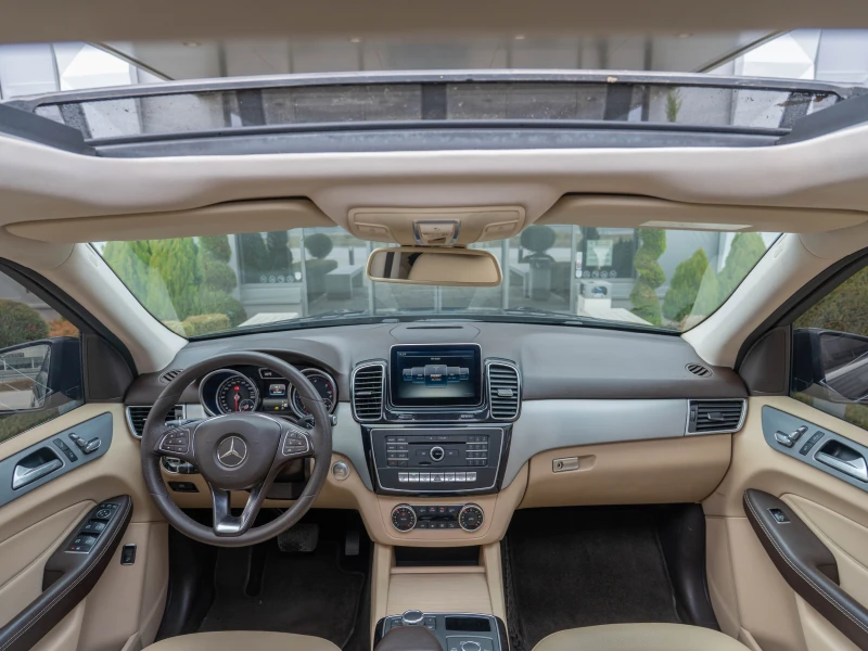 Mercedes-Benz GLE 350 AMG Панорама 360 гр. камери Airmatic, снимка 10 - Автомобили и джипове - 52888490
