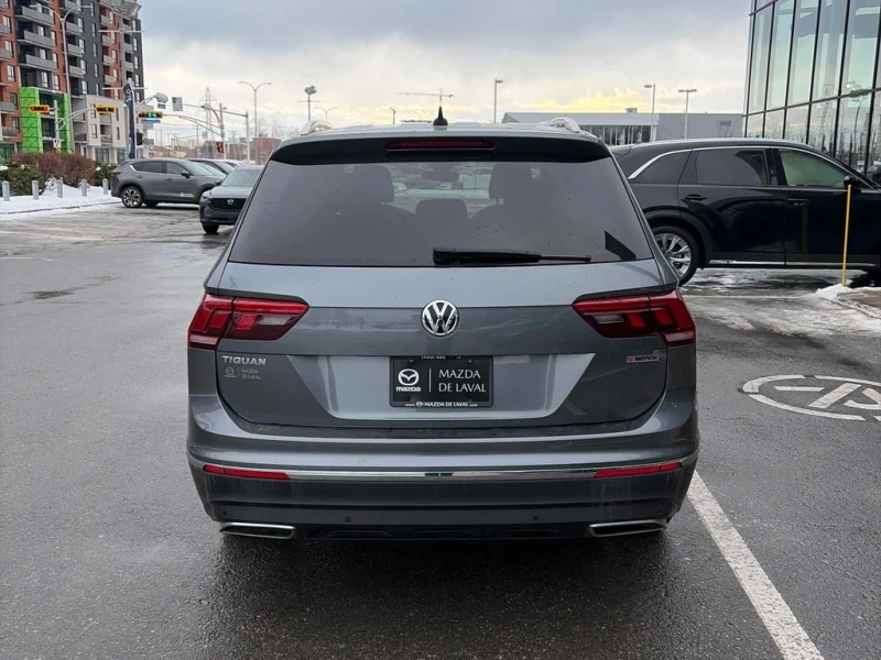 VW Tiguan * Highline * CARFAX * БЕЗ ПЪРВОНАЧАЛНА ВНОСКА, снимка 4 - Автомобили и джипове - 53075037