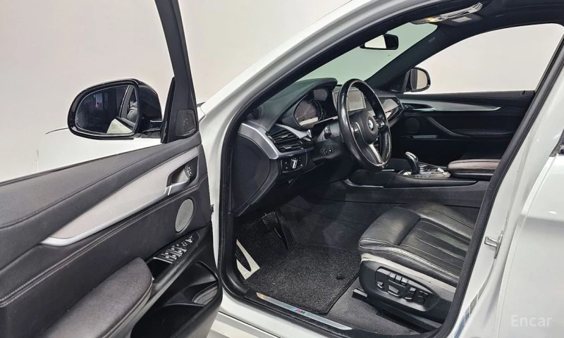BMW X6, снимка 11 - Автомобили и джипове - 53207045