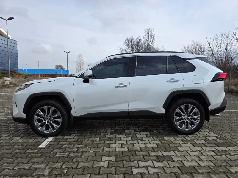 Toyota Rav4  2.5i 4x4 LIMITED KEYLESS 360, снимка 8 - Автомобили и джипове - 53290387