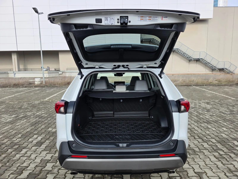 Toyota Rav4  2.5i 4x4 LIMITED KEYLESS 360, снимка 6 - Автомобили и джипове - 53290387