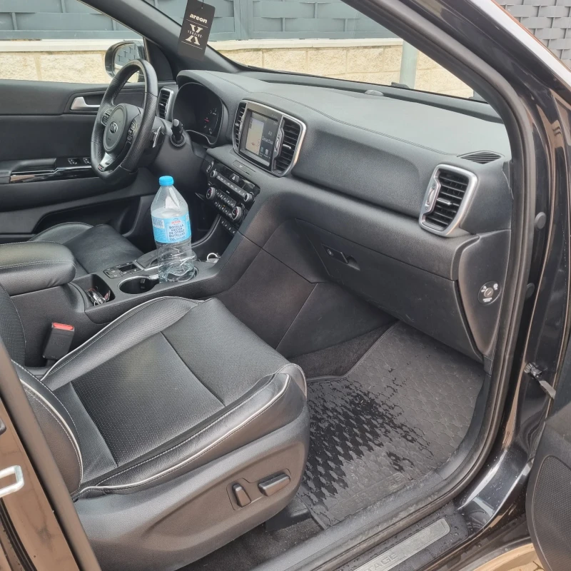 Kia Sportage НОВ МОТОР !!!, снимка 9 - Автомобили и джипове - 53467172