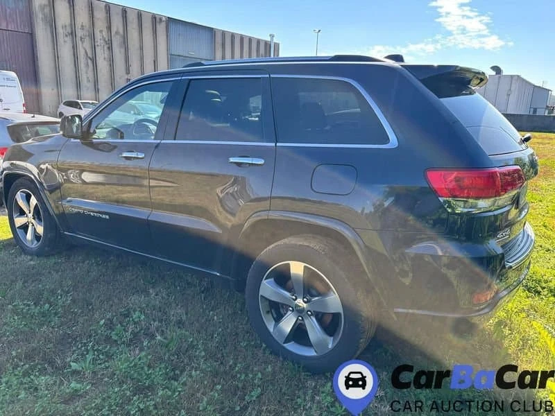 Jeep Grand cherokee  OVERLAND, снимка 3 - Автомобили и джипове - 53765837