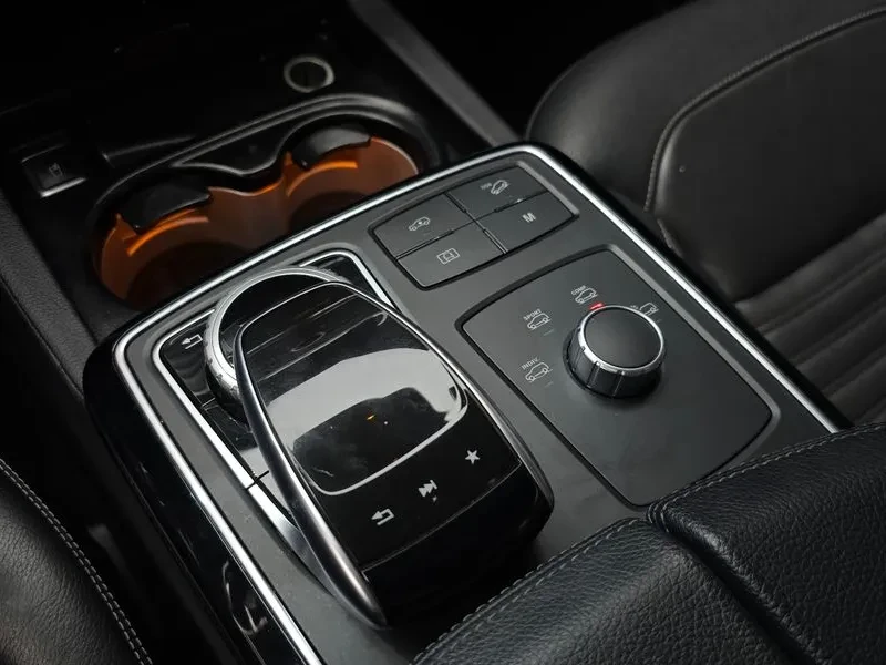 Mercedes-Benz GLE W166 D 4Matic Coupe, снимка 9 - Автомобили и джипове - 55915358