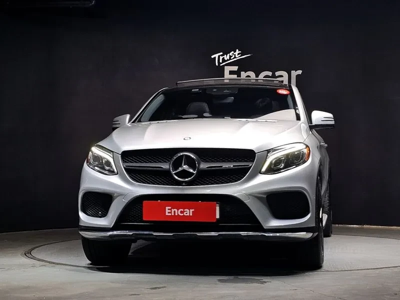 Mercedes-Benz GLE W166 D 4Matic Coupe, снимка 3 - Автомобили и джипове - 55915358