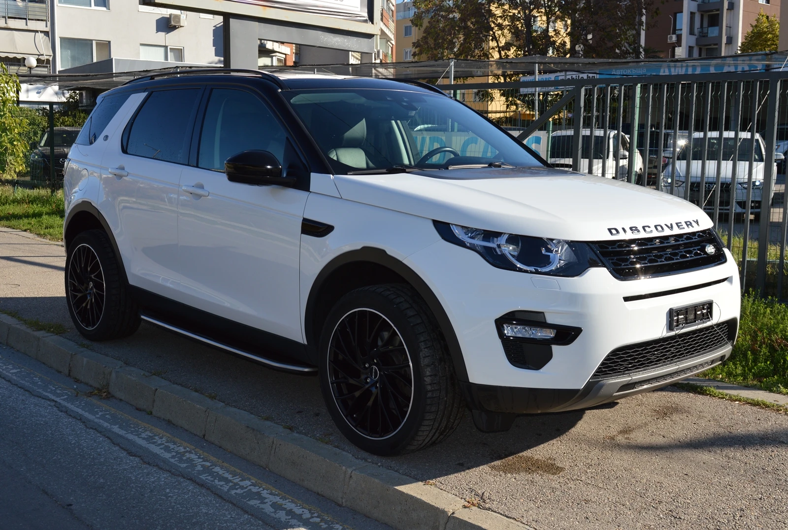 Land Rover Discovery Sport 2.0TD4 FULL ШВЕЙЦАРИЯ - изображение 3