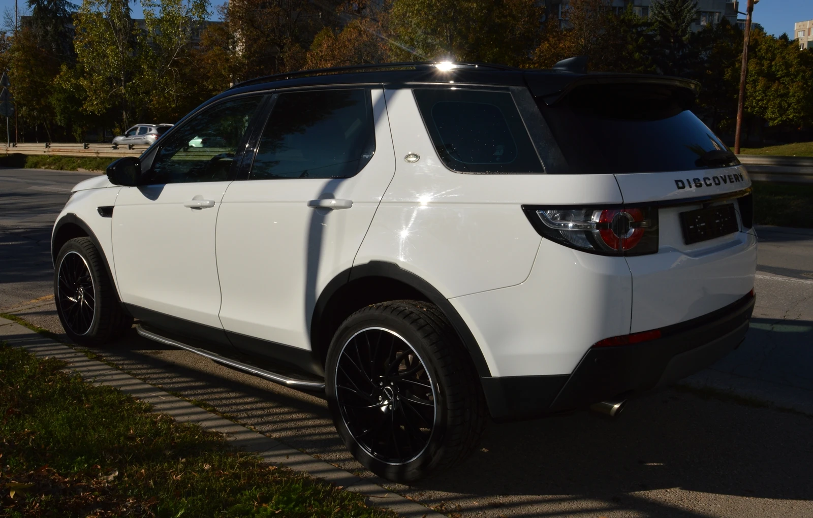 Land Rover Discovery Sport 2.0TD4 FULL ШВЕЙЦАРИЯ - изображение 6