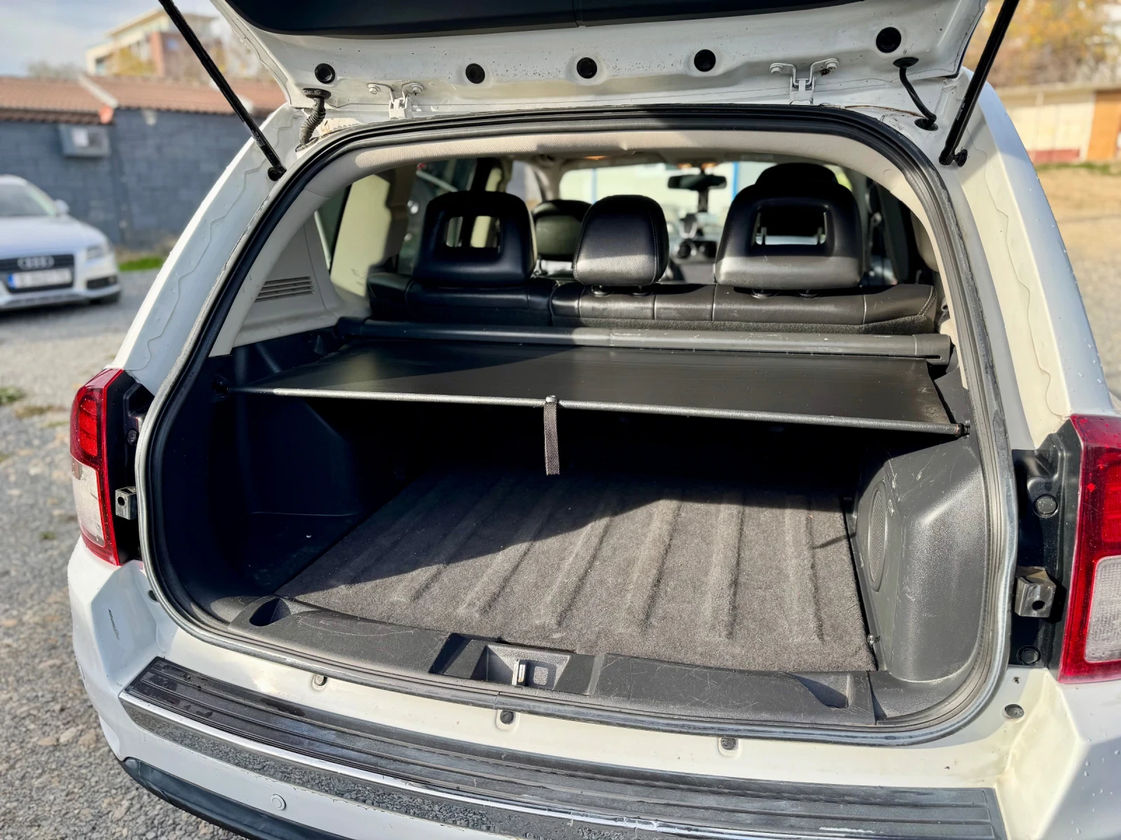 Jeep Compass 2.2crdi Limited 2wd 136�.� | Mobile.bg � ����������� 11