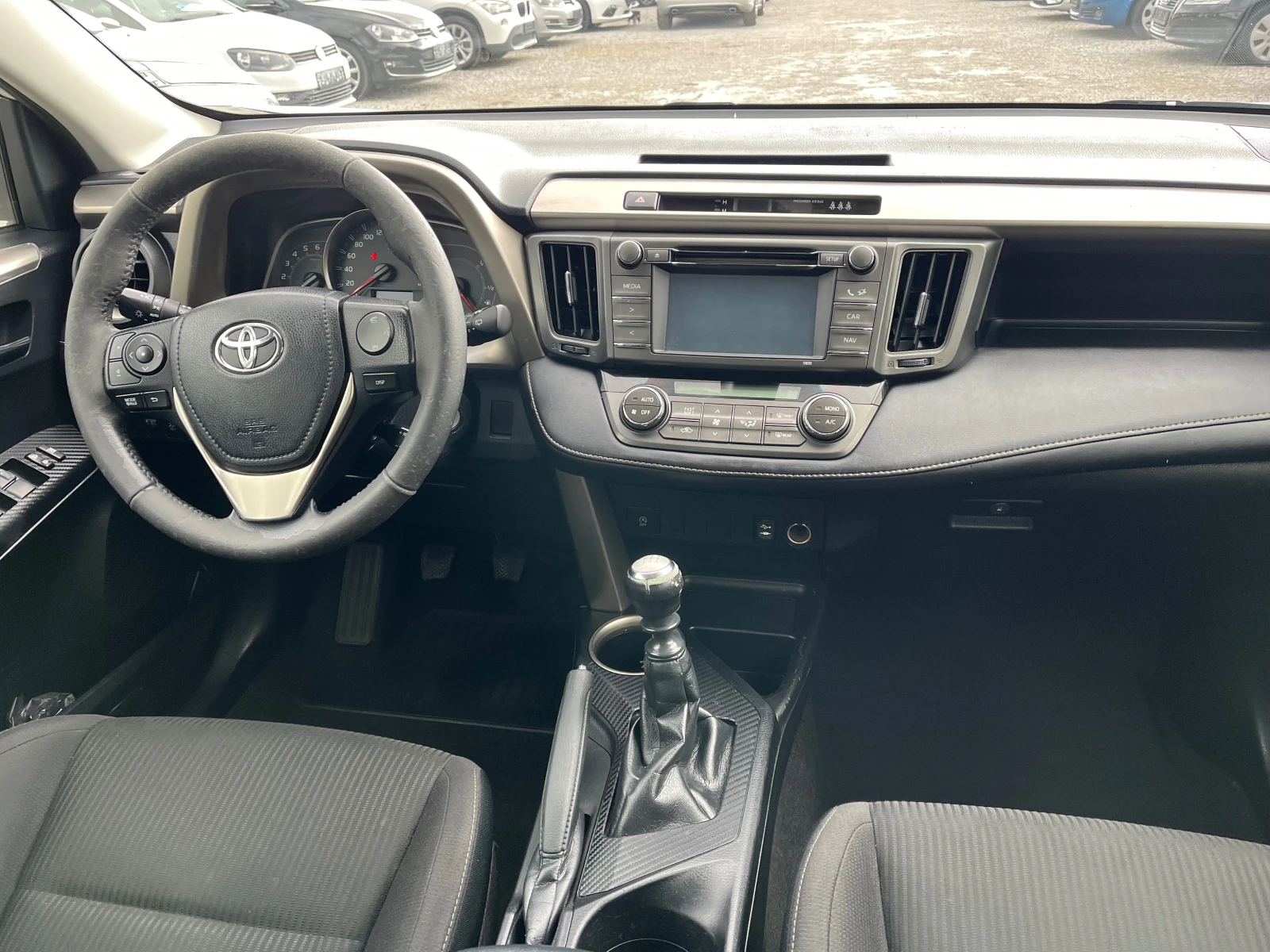 Toyota Rav4 2.0D-4D 4x4 EURO 5B - изображение 9