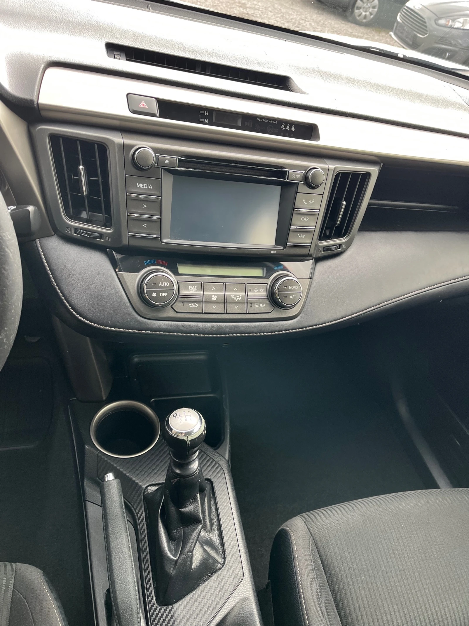 Toyota Rav4 2.0D-4D 4x4 EURO 5B | Mobile.bg � ����������� 13
